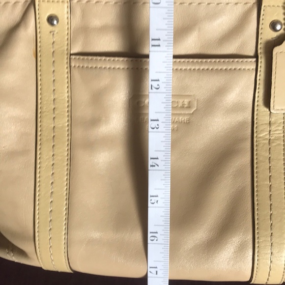 Coach Bag - Picture 14 of 17